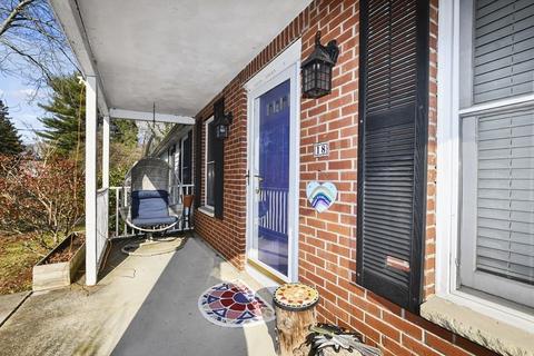 18 Barbara Ln, Reading, MA 01867 photo 3