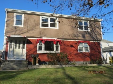 30 Lebaron St, Fall River, MA 02720 photo 1
