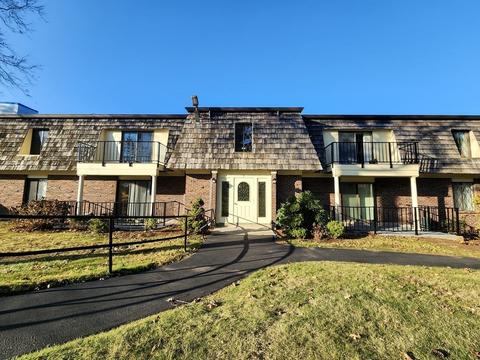 4700 N Main St #1A, Fall River, MA 02720 photo 1