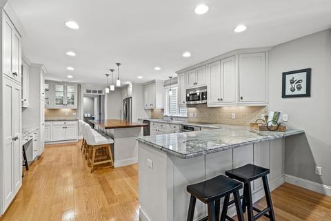28 Ledgewood Dr, Dover, MA 02030 photo 10
