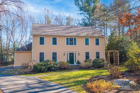 28 Ledgewood Dr, Dover, MA 02030 photo 1
