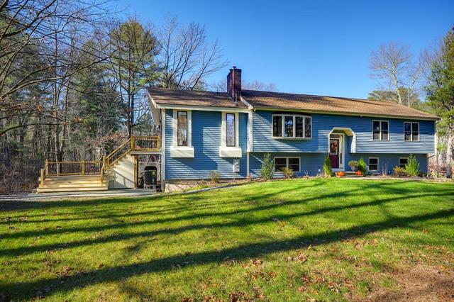 40 Maple Ln, Northborough, MA 01532