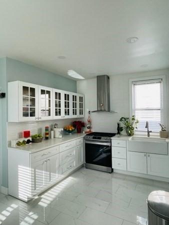 189 Bow St, Everett, MA 02149 photo 6