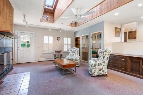 116 Williams St, Longmeadow, MA 01106 photo 21