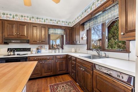 116 Williams St, Longmeadow, MA 01106 photo 14