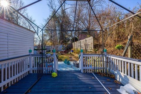4 3rd Ave, Ware, MA 01082 photo 18
