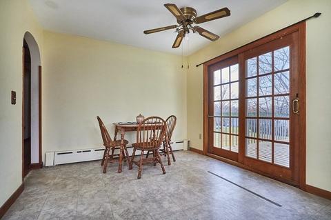 10 Alden St, Easthampton, MA 01027 photo 5