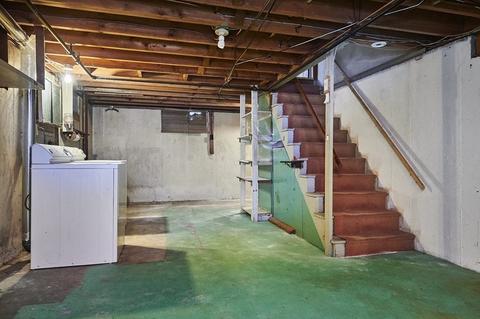 10 Alden St, Easthampton, MA 01027 photo 15