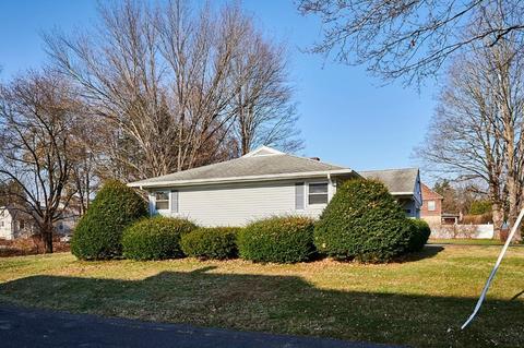 10 Alden St, Easthampton, MA 01027 photo 22