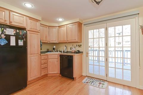 21 Edlin St, Worcester, MA 01603 photo 12