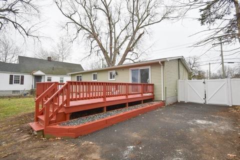 1094 Sumner Ave, Springfield, MA 01118 photo 28