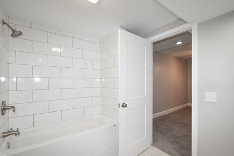 1094 Sumner Ave, Springfield, MA 01118 photo 12