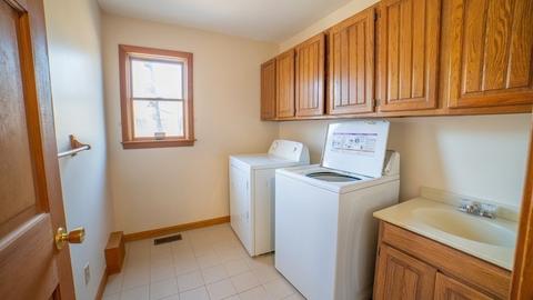 1 Digregorio Dr, Worcester, MA 01604 photo 17