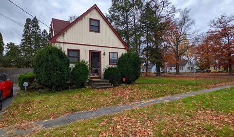 6 Michigan St, Springfield, MA 01151 photo 2