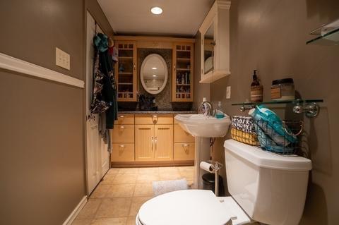 9 Whitcomb St, Webster, MA 01570 photo 9