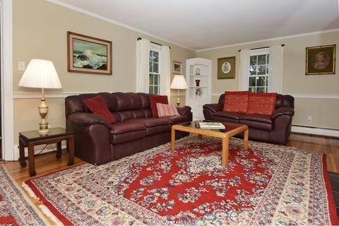 45 Mcgregory Rd, Sturbridge, MA 01566 photo 4