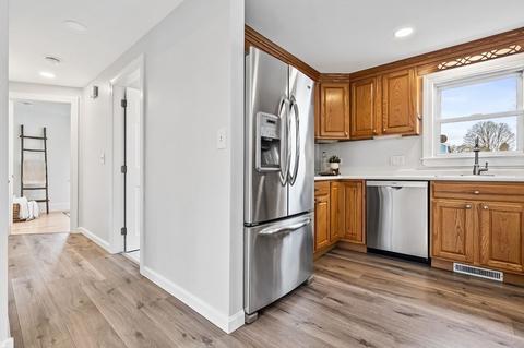 10 Cole Rd, Danvers, MA 01923 photo 10