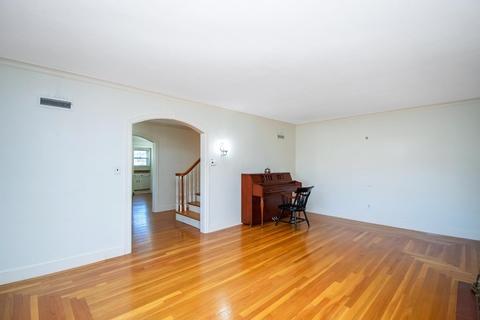 43 Maple Rd, Longmeadow, MA 01106 photo 16