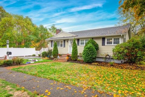 39 Michael Rd, Dedham, MA 02026 photo 2