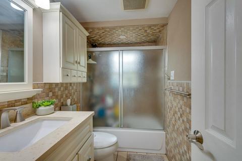 39 Michael Rd, Dedham, MA 02026 photo 10