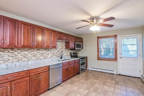 44 Colonial Cir #B, Chicopee, MA 01020 photo 5