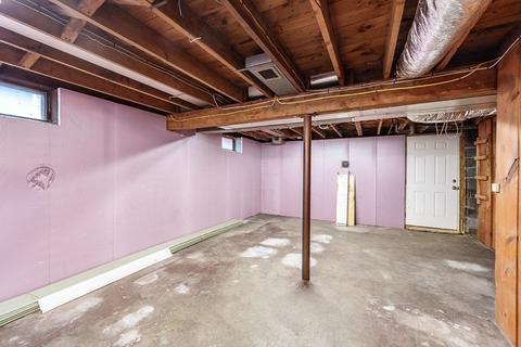 49 Ambrose St, Springfield, MA 01109 photo 30