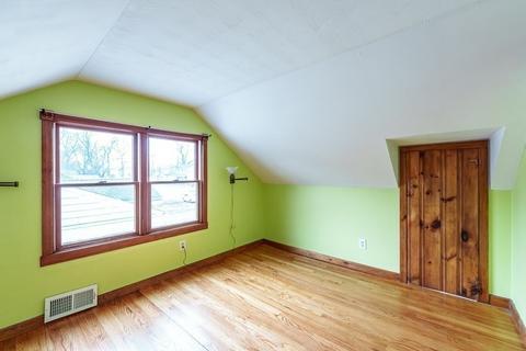 49 Ambrose St, Springfield, MA 01109 photo 27