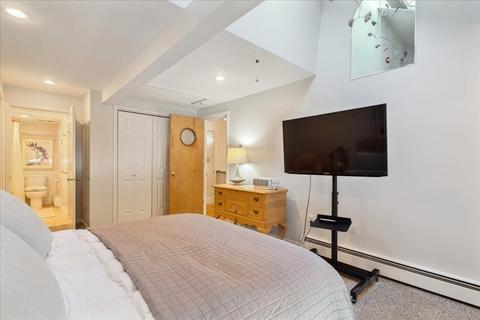 14 Locust St #3F, Everett, MA 02149 photo 23