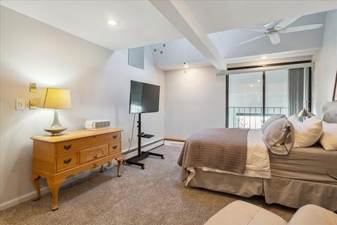14 Locust St #3F, Everett, MA 02149 photo 25