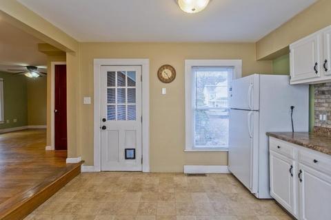 250 Britton St, Chicopee, MA 01020 photo 8