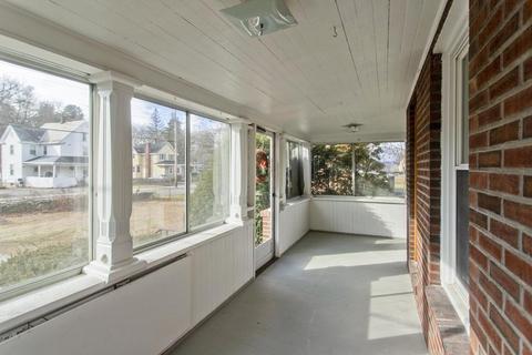 250 Britton St, Chicopee, MA 01020 photo 6