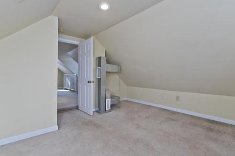 250 Britton St, Chicopee, MA 01020 photo 24
