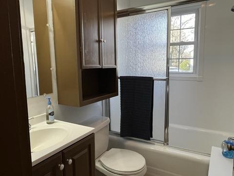 305 Thompson Rd, Webster, MA 01570 photo 9