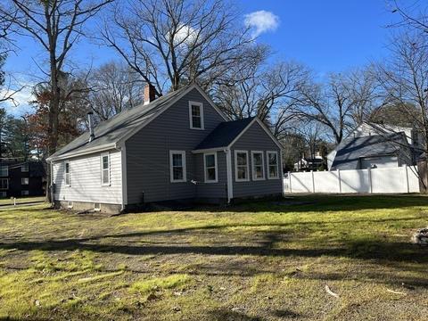 305 Thompson Rd, Webster, MA 01570 photo 20
