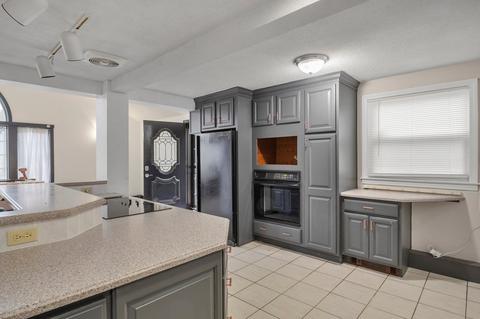 56 Rosedale Ave, Springfield, MA 01128 photo 15