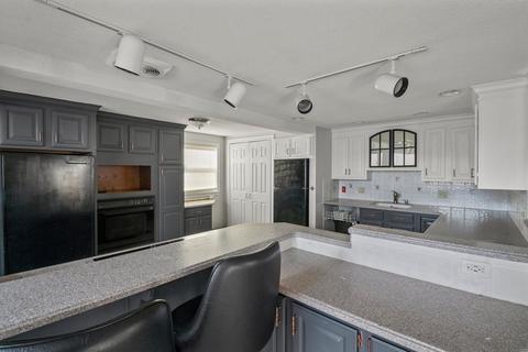 56 Rosedale Ave, Springfield, MA 01128 photo 12