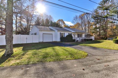 5 Douglas Ave, Bourne, MA 02532 photo 2