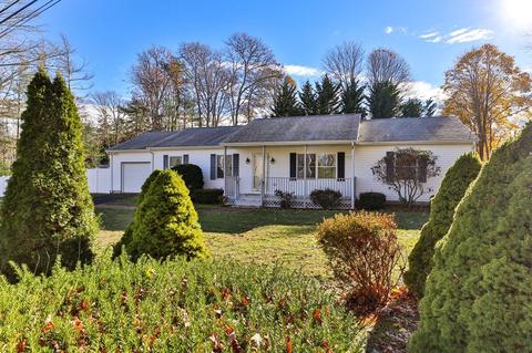 5 Douglas Ave, Bourne, MA 02532 photo 1