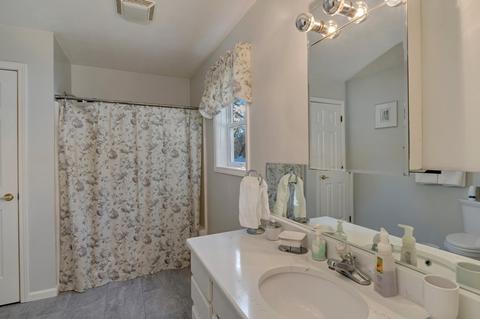 5 Douglas Ave, Bourne, MA 02532 photo 8