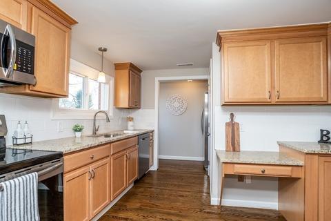 11 Intervale Rd, Springfield, MA 01118 photo 2