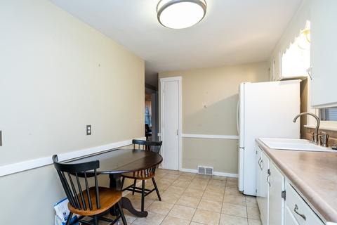 107 Mayflower Rd, Springfield, MA 01118 photo 16