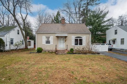 107 Mayflower Rd, Springfield, MA 01118 photo 1