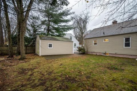 107 Mayflower Rd, Springfield, MA 01118 photo 7