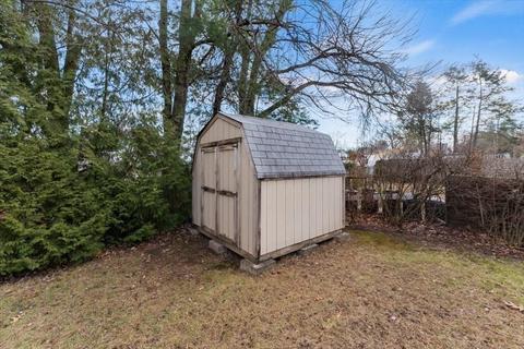 57 Vail St, Springfield, MA 01118 photo 28