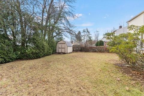 57 Vail St, Springfield, MA 01118 photo 26