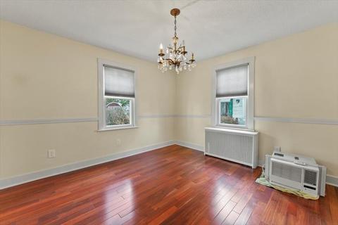 57 Vail St, Springfield, MA 01118 photo 13