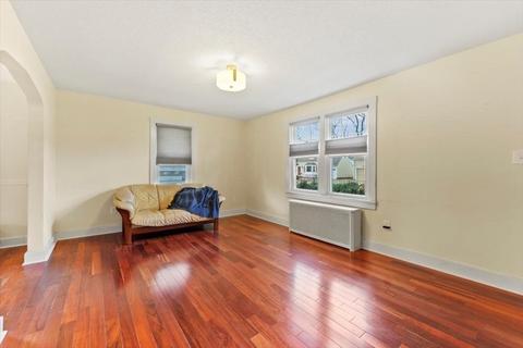 57 Vail St, Springfield, MA 01118 photo 6