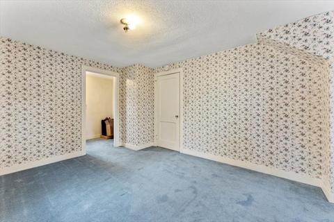 57 Vail St, Springfield, MA 01118 photo 17