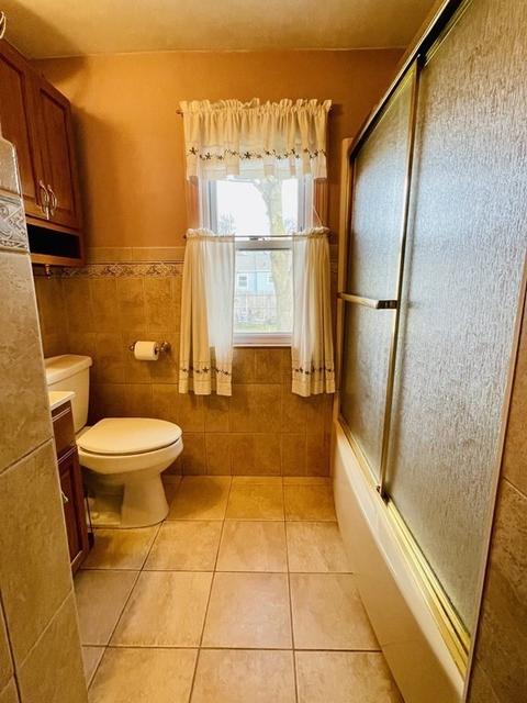 52 Mccarthy Ave, Chicopee, MA 01020 photo 16