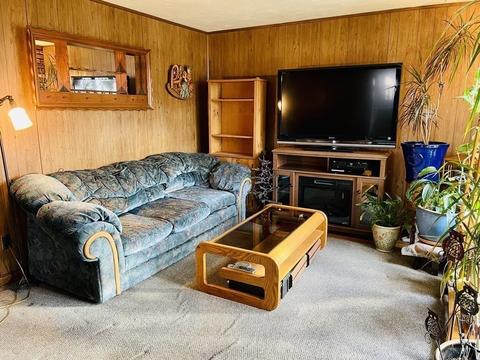 52 Mccarthy Ave, Chicopee, MA 01020 photo 12